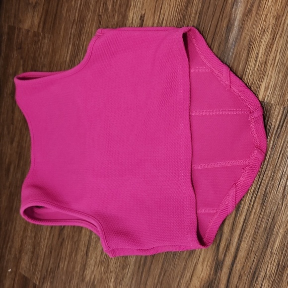 Pink shein tank - Picture 3 of 3